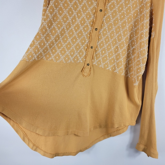 Free People Embroidered Button Up Long Sleeve Round Hem Henley Spirit Tee Tunic - Picture 7 of 11